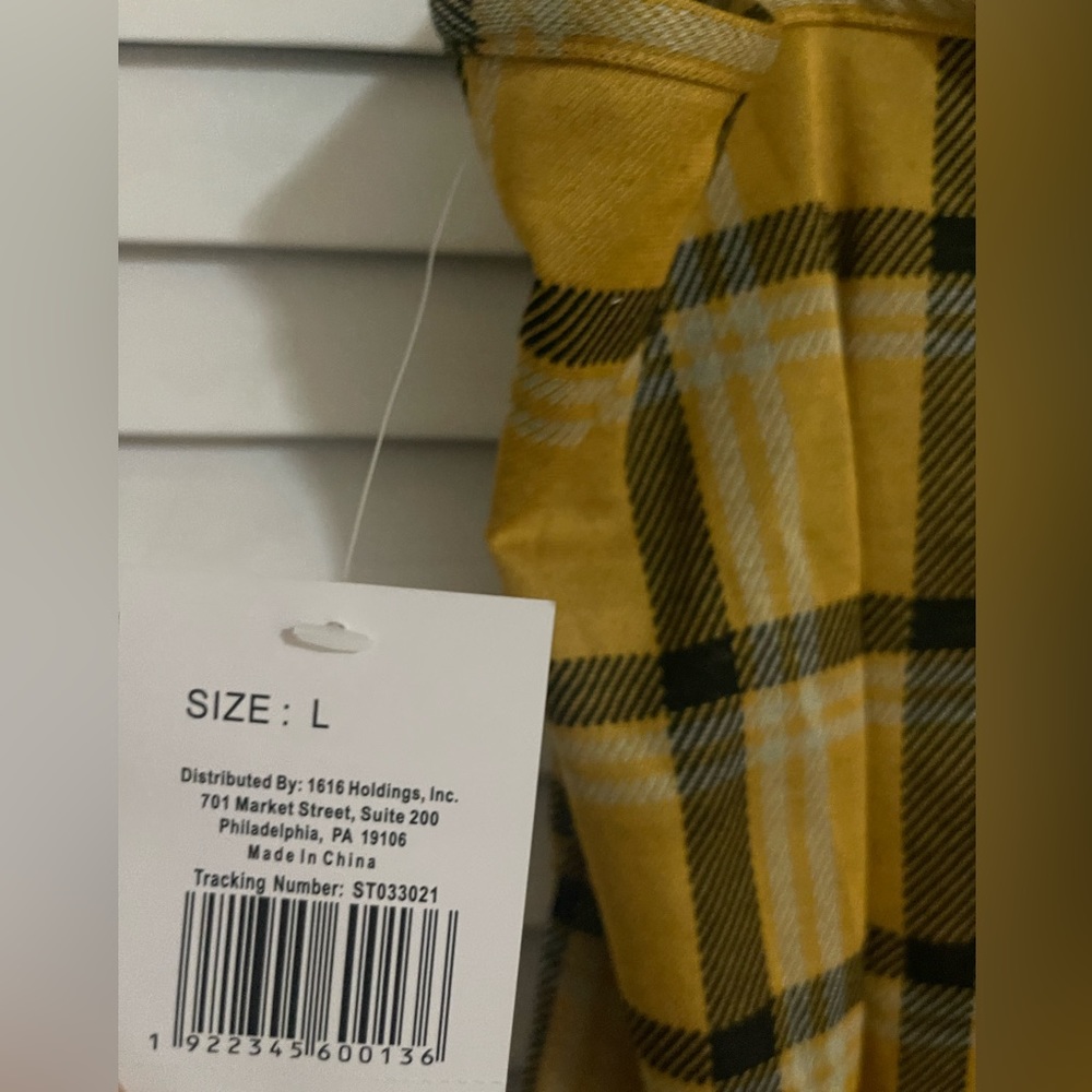 Yellow dress